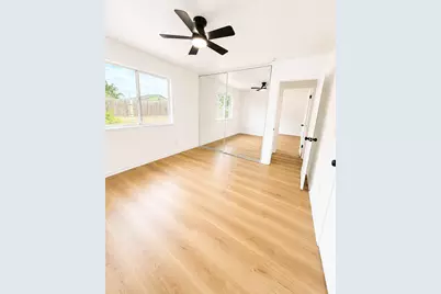 4372 Evelyn Drive, Olivehurst, CA 95961 - Photo 17