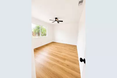 4372 Evelyn Drive, Olivehurst, CA 95961 - Photo 15