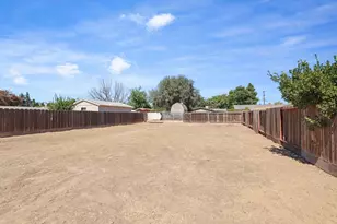 229 N 7th Ave, Oakdale, CA 95361 - Photo 33