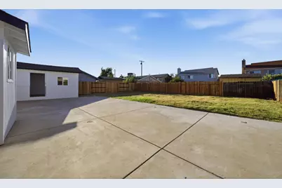 7607 Elder Creek Road, Sacramento, CA 95824 - Photo 35