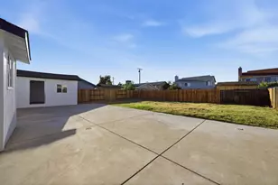 7607 Elder Creek Rd, Sacramento, CA 95824 - Photo 35