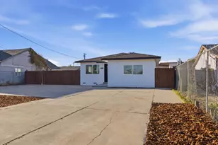 7607 Elder Creek Rd, Sacramento, CA 95824 - Photo 5