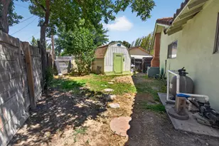 2601 Jennifer Dr, Modesto, CA 95350 - Photo 17