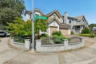 8834 Breaker Point Ct, Elk Grove, CA 95758 - Photo 3