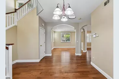 8834 Breaker Point Court, Elk Grove, CA 95758 - Photo 5