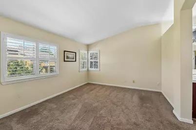 8834 Breaker Point Court, Elk Grove, CA 95758 - Photo 29