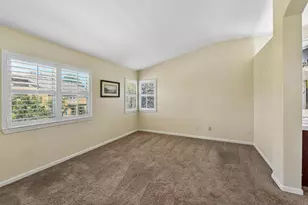 8834 Breaker Point Ct, Elk Grove, CA 95758 - Photo 29