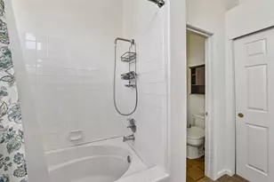 8834 Breaker Point Ct, Elk Grove, CA 95758 - Photo 33