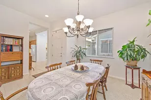 10040 Prairie Dunes Way, Sacramento, CA 95829 - Photo 13