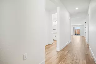 913 Dartford Ln, Patterson, CA 95363 - Photo 5
