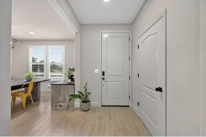 10085 Rio Moon Drive, Roseville, CA 95747 - Photo 17