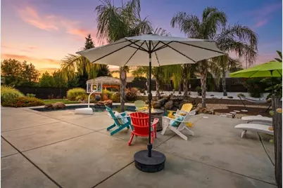 10085 Rio Moon Drive, Roseville, CA 95747 - Photo 9