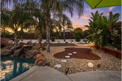 10085 Rio Moon Drive, Roseville, CA 95747 - Photo 7
