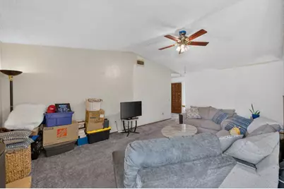 8960 Brydon Way, Sacramento, CA 95826 - Photo 7