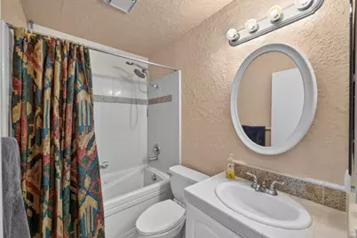 8960 Brydon Way, Sacramento, CA 95826 - Photo 19