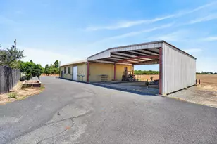 16696 N Locust Tree Rd, Lodi, CA 95240 - Photo 49