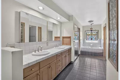 16696 N Locust Tree Road, Lodi, CA 95240 - Photo 39
