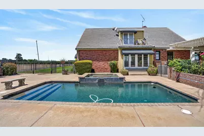 16696 N Locust Tree Road, Lodi, CA 95240 - Photo 3