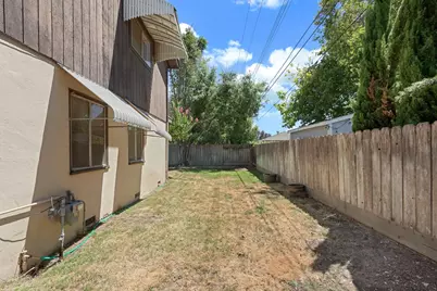 7 S Fairmont Avenue, Lodi, CA 95240 - Photo 45