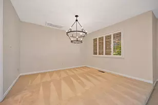 725 Sherwood Dr, Yuba City, CA 95991 - Photo 15