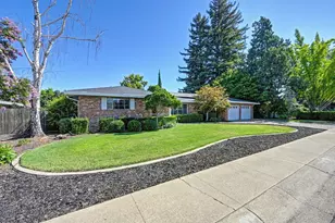 725 Sherwood Dr, Yuba City, CA 95991 - Photo 1