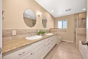 725 Sherwood Dr, Yuba City, CA 95991 - Photo 25