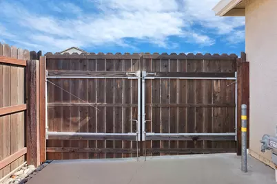 1802 Matterhorn Street, Manteca, CA 95337 - Photo 47
