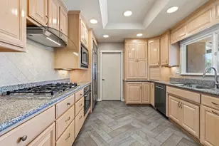 7101 Amoloc Ln, Lotus, CA 95651 - Photo 23
