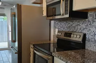 1837 Park Cir, Linda, CA 95901 - Photo 7