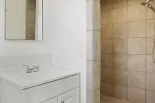 332 Jean Ave, Stockton, CA 95207 - Photo 31