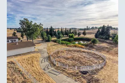 19997 E Liberty Road, Clements, CA 95227 - Photo 93