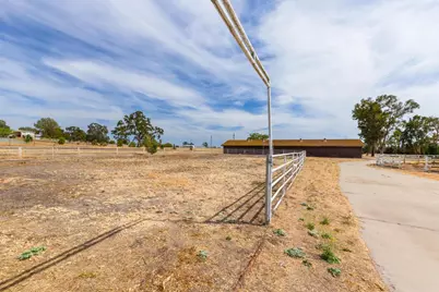 19997 E Liberty Road, Clements, CA 95227 - Photo 53