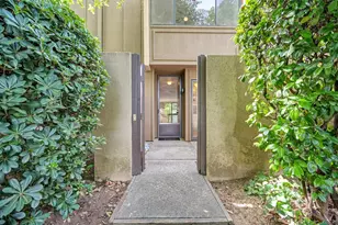 891 Woodside Ln, Sacramento, CA 95825 - Photo 3
