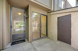 891 Woodside Ln, Sacramento, CA 95825 - Photo 1