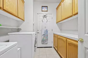 8978 Silver Bay Way, Sacramento, CA 95829 - Photo 15