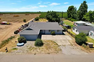 2137 Holcomb Ave, Yuba City, CA 95993 - Photo 1