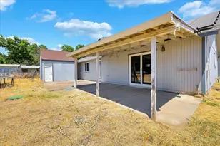 2137 Holcomb Ave, Yuba City, CA 95993 - Photo 27