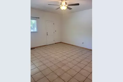 1677 Poplar Street, Oakdale, CA 95361 - Photo 15