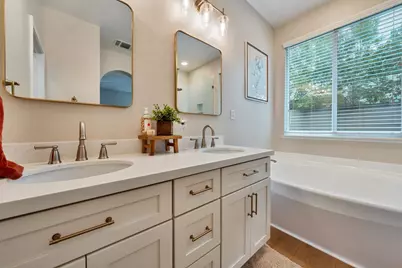 11793 Loisdale Way, Rancho Cordova, CA 95742 - Photo 21