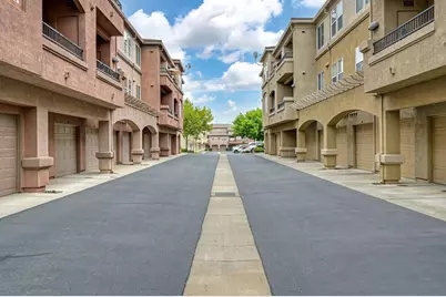 400 Moon Circle #427, Folsom, CA 95630 - Photo 5