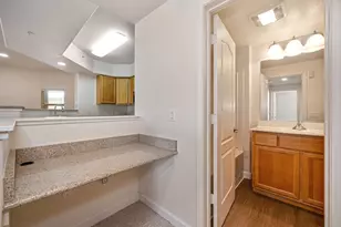 400 Moon Cir, Folsom, CA 95630 - Photo 19