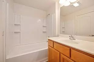 400 Moon Cir, Folsom, CA 95630 - Photo 23