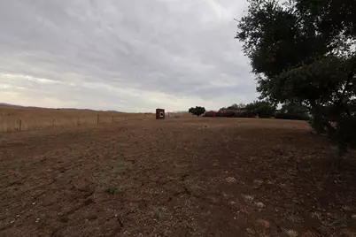 307 Mansfield Rd, Hollister, CA 95023 - Photo 15