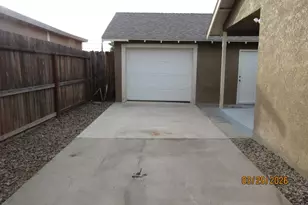 2134 Whitcomb Way, Modesto, CA 95350 - Photo 3