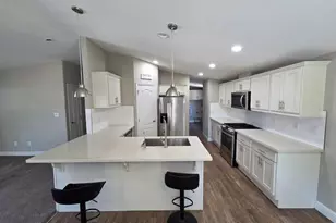 22560 Ladan Ln, Grass Valley, CA 95949 - Photo 5