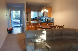 4930 Dover Ln, Sacramento, CA 95842 - Photo 5