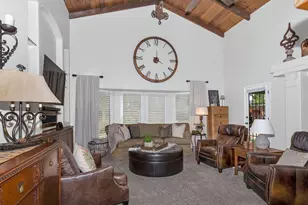 1749 Carignane Way, Escalon, CA 95320 - Photo 9
