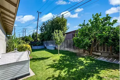 624 El Capitan Avenue, Manteca, CA 95337 - Photo 15