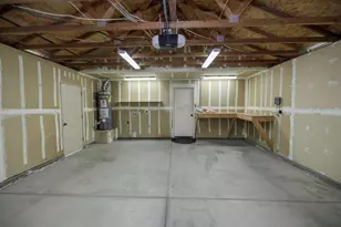 875 Magnetite Way, Waterford, CA 95386 - Photo 37