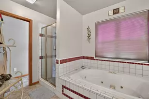 629 Tanbark Oak Ct, El Dorado Hills, CA 95762 - Photo 23